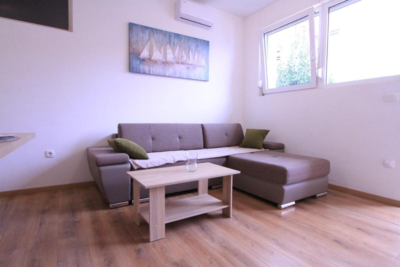 Apartman Darija ポドストラナ エクステリア 写真