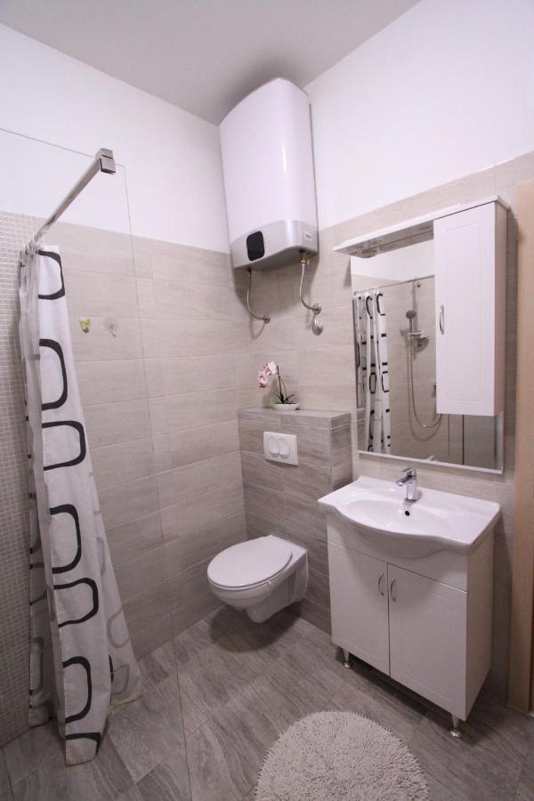 Apartman Darija ポドストラナ エクステリア 写真