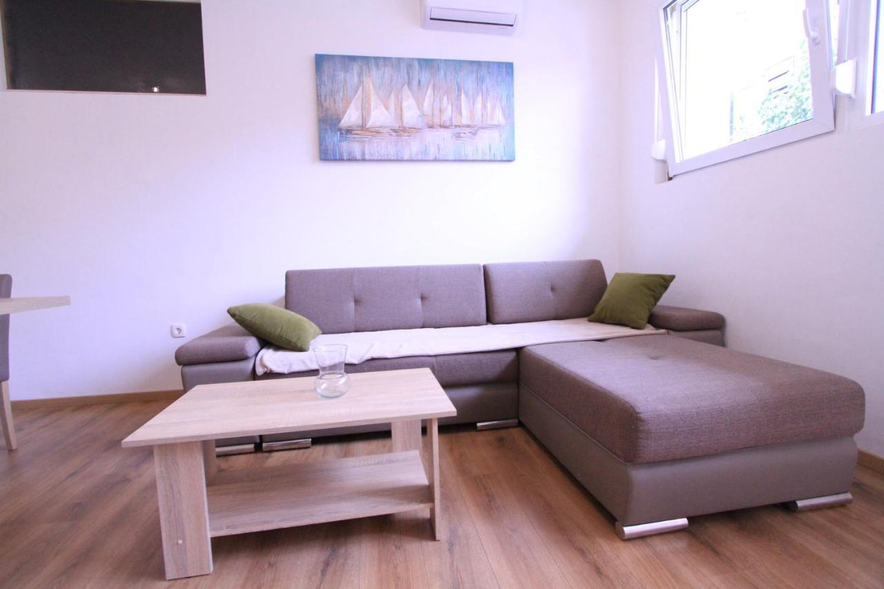 Apartman Darija ポドストラナ エクステリア 写真